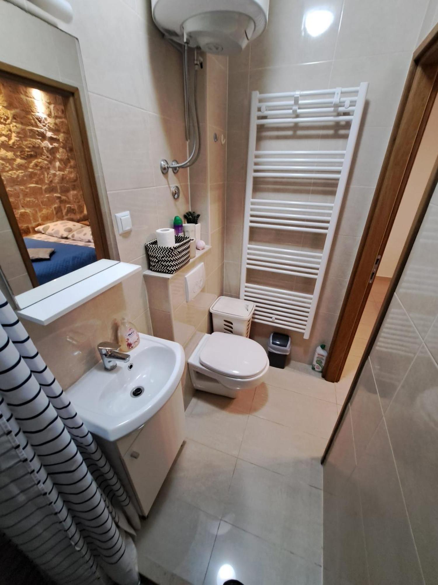 Studio Apartment Legcevic Kaštela Εξωτερικό φωτογραφία