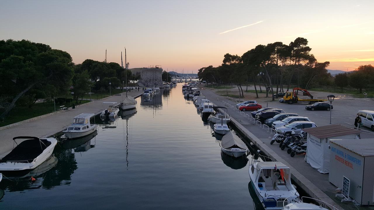 Studio Apartment Legcevic Kaštela Εξωτερικό φωτογραφία