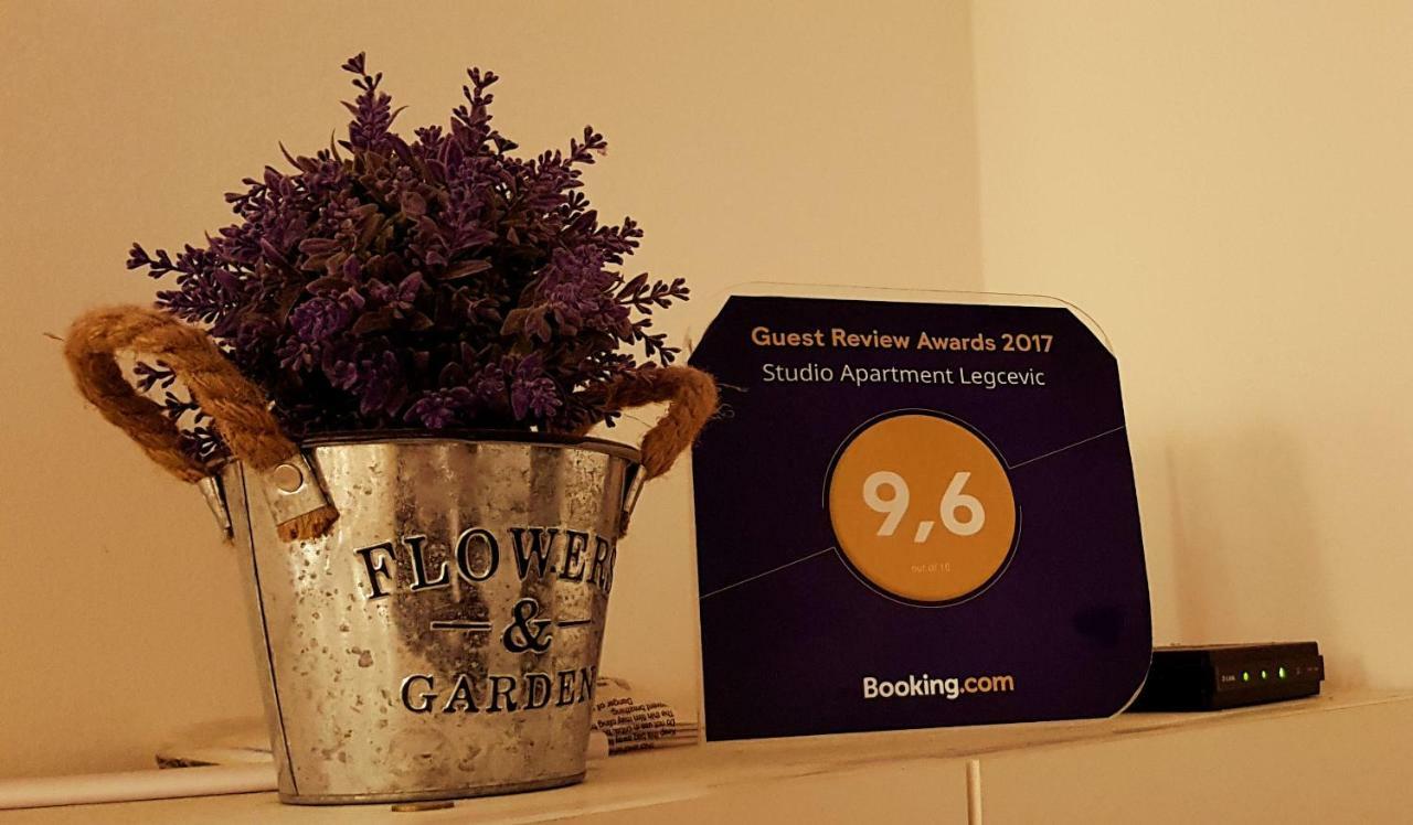 Studio Apartment Legcevic Kaštela Εξωτερικό φωτογραφία